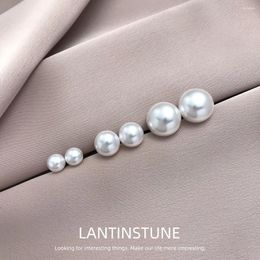 Stud Earrings Simple Design Big Flat Pearl For Women Luxury Young Girls Party Jewellery Smooth Simulated Pearls Three Types N774