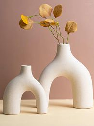 Vases White Ceramic Vase European Style Simple Flower Arrangement Hydroponic Room Decoration Home Decor Modern