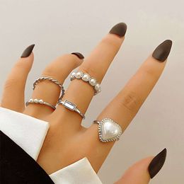 Creative Minimalist and Elegant Party Jewelry, Women's Tail Heart Pearl Ring, 5-piece Set