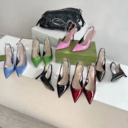 Designer Women Brand Shoes Luxury Pointed Toe Evening Party Shoes Chain Kitten Heel Slingbacks Leather Slingback Pumps Metal Buckle-Embellished Sandals