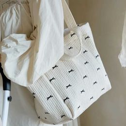 Diaper Bags Korean Large Capacity Maternal Bag Multi-functional Cotton Quilted Single Shoulder Bag Solid Colour Bow Hanging Bag L410