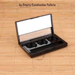 Storage Bottles 50pcs/Lot Wholesale Plastic Black Empty 3g Eyeshadow Box With Mirror 1/10OZ Women DIY Brush Packaging Refillable 3ml