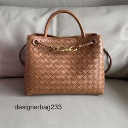 Womens Andiamo Capacity Metal Tote Rope Designer Woven One Cros Bag 2024 Lady Leather Handbag Large Bottegs Cowhide Bags Shoulder Buckle Veneeta 1L0J