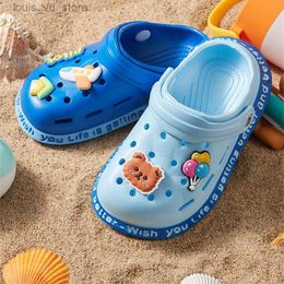 Slipper Kids Summer Cartoon Cave Hole Sandals 2022 Garden Beach Slippers Sandals Non-Slip Soft Soled Quick Drying Shoes T240415