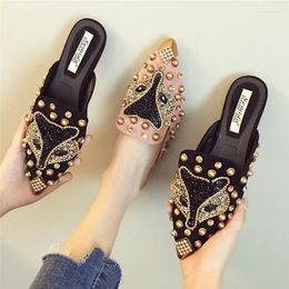 Slippers European And American Rivet Headed Half For Summer 2024 Fashion Lazy Water Diamond Pointed Flat Bottom Muller Shoes