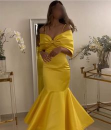 Classy Long Yellow Off Shoulder Evening Dresses Mermaid Spaghetti Straps Pleated Ankle Length Zipper Back Prom Dresses Robe De Soiree Formal Party Gown for Women