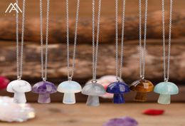 Carved Gemstones Mushroom Pendant Charms Stainlesssteel Chain Women Healing Crystals Figurine Pendant Necklace Jewelry8063164