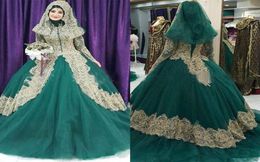 2018 Vintage Dubai Arabia Kaftan Ball Gown Prom Dresses High Neck Long Sleeves With Gold Appliques Muslim hijab Evening Gowns Plus3367399