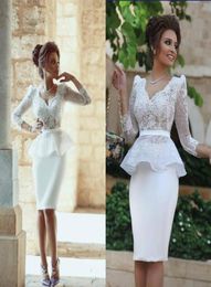 Fitted Cocktail Dresses Illusion Bodice V Neck Sheer Lace Long Sleeves Crop Top Peplum Sheath Formal Party Gowns with Appliques6557421