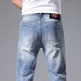 Designer di jeans maschile primavera/estate nuovo moda casual piccola gamba dritta elastico slim fit jeans per pantaloni versatili da uomo