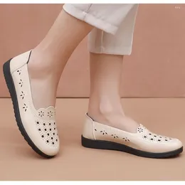 Casual Shoes Summer Mother Sandals Soft Soles Comfortable Flat Holes Hollow Single Elderly Women Grandma