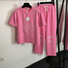 Designer Brand Women's Suit, logotyp broderad bokstav kortärmad t-shirt + casual bredbensbyxor, grå, rosa, armégrön, svart, S-XL