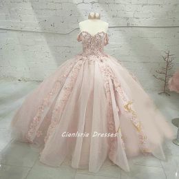 Light Pink Off The Shoulder Crystal Tulle Ball Gown Quinceanera Dresses Floral Appliques Lace Beading Sweet 16 Prom Party Gown