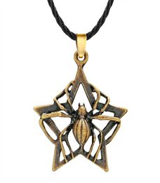Huilin Jewelry Punk Animal Insect Spider Necklace Antique Bronze Rock Star Pendant Necklace Viking Cool Men Jewelry Gift Charm9283370
