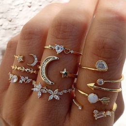 Starry Moon Set with Diamond and Love Leaves, 10 Piece Set, Women's Light Luxury High Grade Alloy Joint Ring