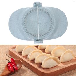 Baking Tools 1 Pc Durable Manual Dumpling Mould Household Practical Maker (Random Color)