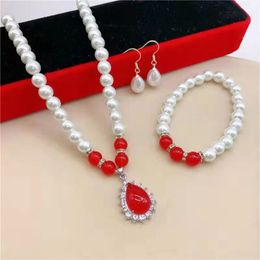 Designer necklace bracelet earring set Women pearl and gemstone necklace Giving Mother a Valentine Gift