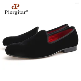 Casual Shoes Piergitar Handmade Men Velvet With Round Tongue Fashion Show Party And Wedding Dress Big Size Male Loafers