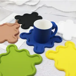 Table Mats Nordic Style Silicone Soft Rubber Colour Heat Insulation Pad Placemat Ins Star Rail Heat-Resistant And High-Tempe