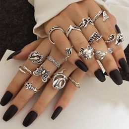 16 Alloy with Exaggerated Snake Shaped Frog Butterfly Heart Cross Combination for Worn Out Rings