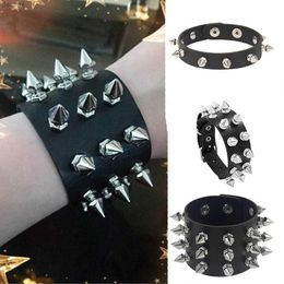 Other Bracelets Punk Bracelet for Men Women Goth Black Leather Wristband with Metal Spike Studded Spike Rivets Cuff Bangle AdjustableL240415