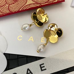 Luxury Gold-Plated Earrings Designed A Four Leaf Clover Style Designer For Fashionable Charming Girls High-Quality Earrings High-Quality Jewelry Earring Boxes