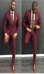 Classy Burgundy Wedding Mens Suits Slim Fit Bridegroom Tuxedos For Men Two Pieces Groomsmen Suit Cheap Formal Blazer Business Jack3990667