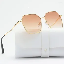 Sunglasses Large Metal Glasses Fashion Women's Design Mirror Square Sun Men's Outdoor Uv400