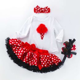 Spring e 2024 Autumn Baby Girl Cake Sweetheart Rosso e bianco gonna soffice set per neonati e bambini