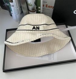 Luxury Designer Bucket Hats Black Mens Baseball Caps White Woven Hats Womens Fashion Designer Fishers Hat Autumn Fedora Fitted Sun4667116