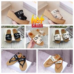 Luxury Designer Sandals Women's Woody Clogs Mule Flat Sandals Slide Letter loafers Slippers white Slippers Summer Beach Platform Canvas Shoes