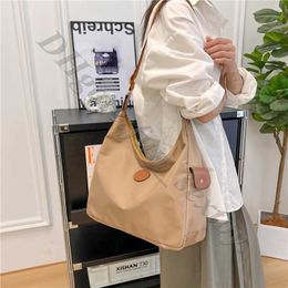 Clearance Clearance Großhandel 95% Rabatt auf Crossbody Nylon 2024 mit Hobo New Schulter Luxus Crossbody Faye Canvas Messenger Bags Tasche mit großer Kapazität gleicher wasserdicht