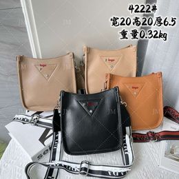 2024 New Trendy Brand Women's High Quality Fashion Versatile Shoulder Small Commuter Crossbody Bag Spring Promotion 75% factory wholesale