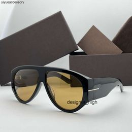 TF Ft Tf Toms Fords Sunglasses for Men and Women Designers 1044 Anti-ultraviolet Retro Eyewear Full Frame Random Box