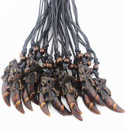 Fashion Whole lot 12pcsLOT Imitation Yak Bone Carving Dragon Head Tooth Pendant Necklace Amulet Gifts for boy men039s jewe3643927