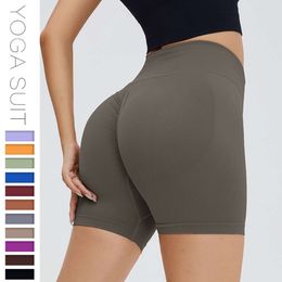 Seamless Three Piece Fiess Women's High Waist Peach Hip Lifting Sports Tight and Quick Dried Yoga Shorts F41633