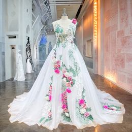 Hire Lnyer Colourful Appliques Man Hand Flowes A-Line Wedding Dresses Real Office Photos Videos