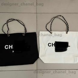 Shoulder Bags 2023 New Alphabet Printed Canvas Bag Womens Large Capacity Shoulder Bag Trendy Chain Shopping Bag Small Fragrance Bag T240416