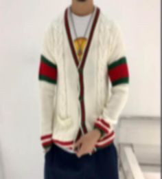 Autumn and winter new New jacquard sweater in autumn and winter 2020 Classic cardigan style thick needle cable we Men Designer hig6028977