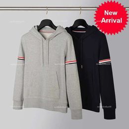 Ucne Mens Hoodies Felpette TB Stripe Trendy Pure Cotton Pullover Pullover Coppia Tasca Casual Pocket Casual