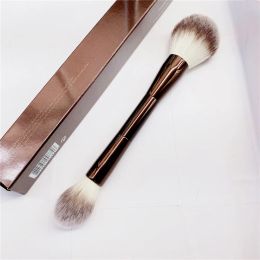 Brushes hourglass Veil Powder Makeup Brush Doubleended Powder Highlighter Setting Cosmetics Makeup Brush Ultra Soft Synthetic Hair