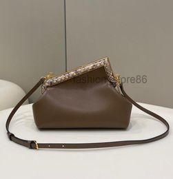 AAAAA F First Hobos Leather Handbags Phone bags Woman Designer Luxury Purse Wallet High Quality Classic Shoulder Crossbody Fashion6862249