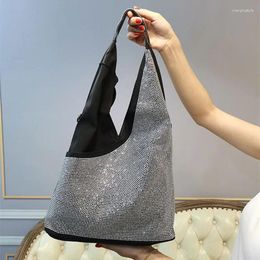 Evening Bags Luxury Diamond Large Bag Fashion South Korean Oxford Cloth With Cowhide Lightweight Travel Duffel Capacity Single Shoulder