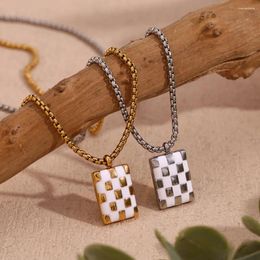 Pendant Necklaces Drip Oil Checkerboard Geometry Necklace Rust Proof Gold Colour Fashion Collar Versatile Jewellery Gift