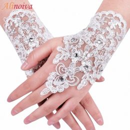 elegant High Quality Ivory Short Paragraph Lace Fingerl Rhineste Bridal Gloves for Wedding Party Sexy Accories 94kV#