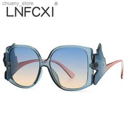 Sunglasses LNFCXI Fashion Colorful Square Sunglasses Women Retro Unique Legs Gradient Shades UV400 Blue Leopard Men Trending Sun Glasses Y240416