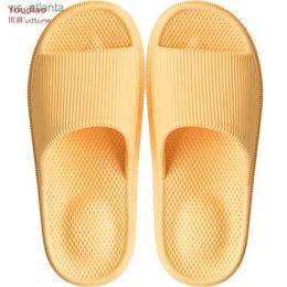 Slippers UTUNE Non-slip Massage Women EVA Indoor Light House Bath Shoes Man Waterproof Sandals Slides Bathroom H240416 S6W5