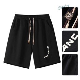 2024 Summer New Student Straight Barrel 5/4 Trendy Brand Shorts for Mens Versatile Sports with Broken Waist Design Leisure Use