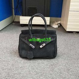 Bk Totes Trusted Luxury Cloth Handbag 2024 New Fashion Trend Creative Personality Art Army Green Old Oblique Straddle Tote Handheld Canvas Wo have logo HBA74Z