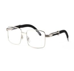 Square Sunglasses Buffalo Horn Glasses for Men Unique Luxury Rimless Style Brand Designer Gold Silver Frames Wood Sunglasses5487775